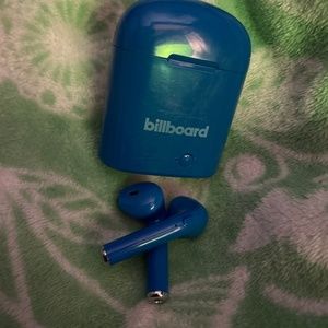 Earbuds